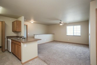 Rocky Bluff Apartments in Spearfish, SD - Building Photo - Building Photo