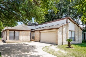 6862 Heather Hollow Dr in Katy, TX - Building Photo - Building Photo
