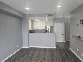 1760 E Palomar St in Chula Vista, CA - Building Photo