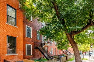 772 Desnoyers Rue in Montréal, QC - Building Photo