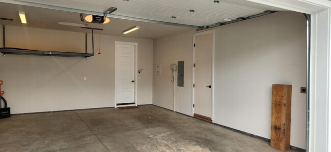 1513 Zephyr Way in Bozeman, MT - Building Photo - Building Photo