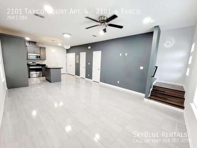2101 Taxco Ct in Edinburg, TX - Building Photo - Building Photo