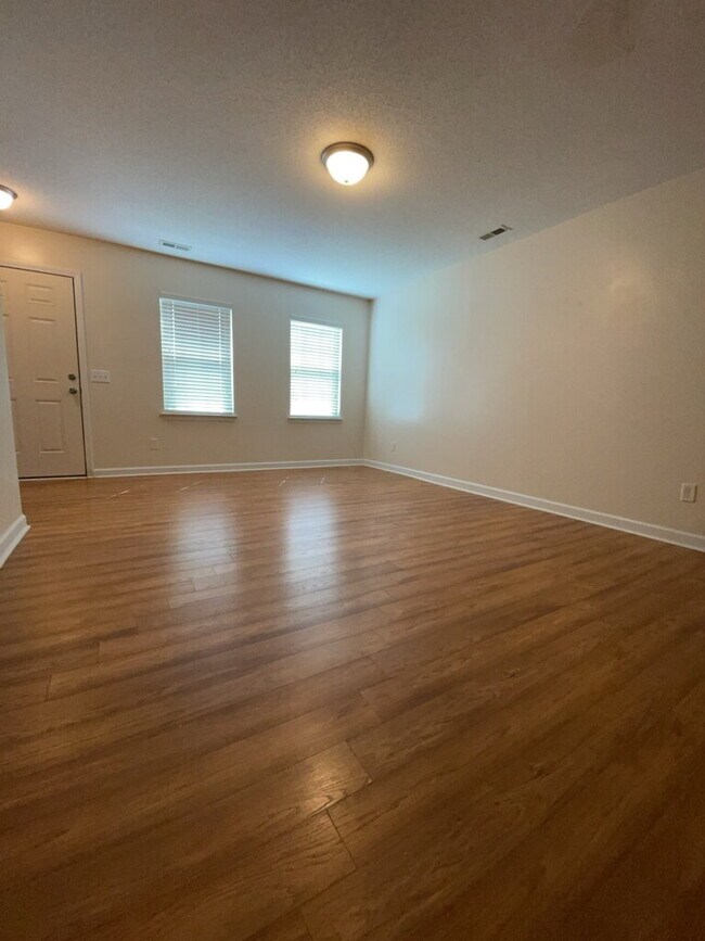 202 Lanieve Ct in Hubert, NC - Building Photo - Building Photo