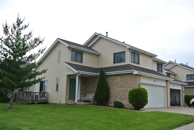 The Townhomes of Deerpark in Bourbonnais, IL - Foto de edificio