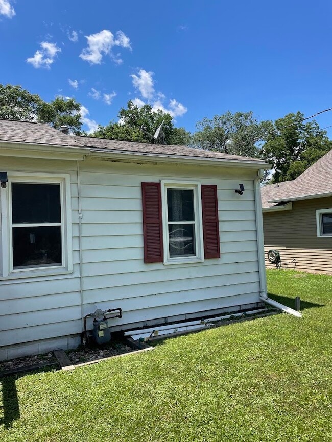 634 SE 28th St in Des Moines, IA - Foto de edificio - Building Photo