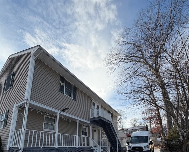 property at 44 Pembroke St