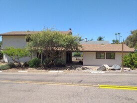 10193 Sierra Madre Rd in Spring Valley, CA - Building Photo