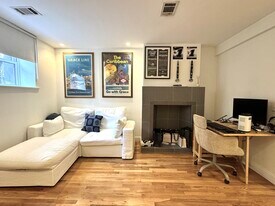 124 Beacon St in Boston, MA - Building Photo