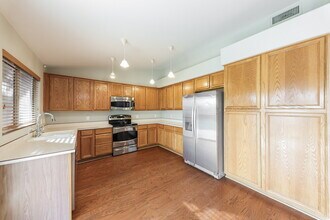 7205 W Los Gatos Dr, Unit 2005-1 in Glendale, AZ - Building Photo - Building Photo