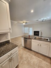 4706 Pontchartrain Dr in Slidell, LA - Foto de edificio - Building Photo