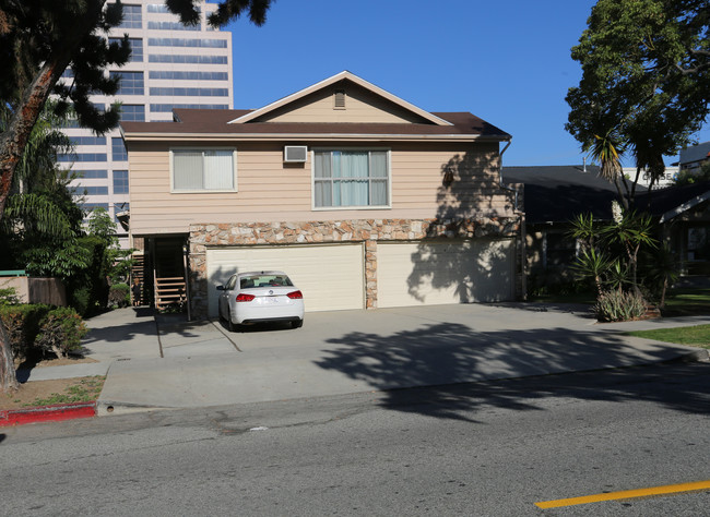 539 N Louise St in Glendale, CA - Building Photo - Building Photo