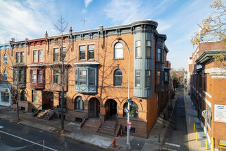 272 S 23rd St in Philadelphia, PA - Building Photo - Primary Photo