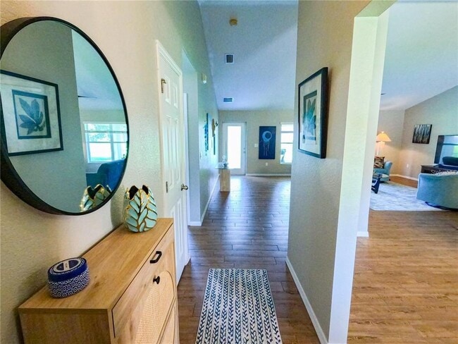 421 Londrina Dr in Punta Gorda, FL - Building Photo - Building Photo