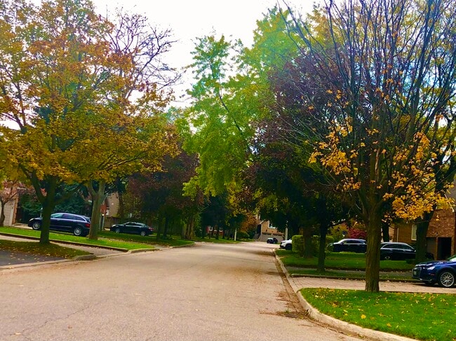 property at 1543 Polesden Dr