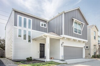 9907 Prairie Silo Ln in Houston, TX - Building Photo - Building Photo