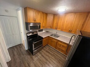 1600 Wilikina Dr, Unit B306 in Wahiawa, HI - Building Photo - Building Photo