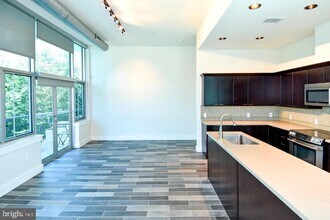 7809 Woodmont Ave in Bethesda, MD - Building Photo - Building Photo