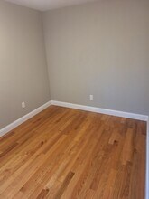 435 Walnut St, Unit Unit #3 in Saugus, MA - Building Photo - Building Photo