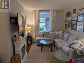 591 Jane St in Toronto, ON - Building Photo - Building Photo
