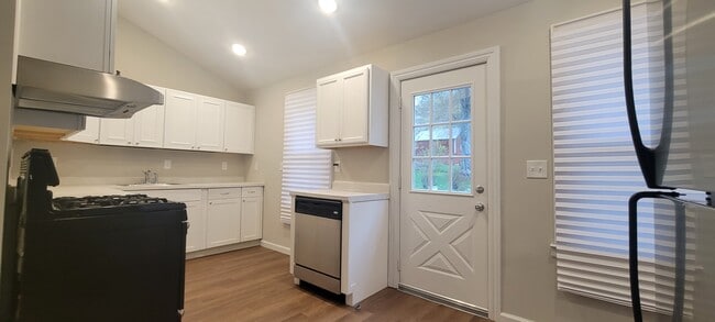 62 Moreland St in Little Falls, NY - Building Photo - Building Photo