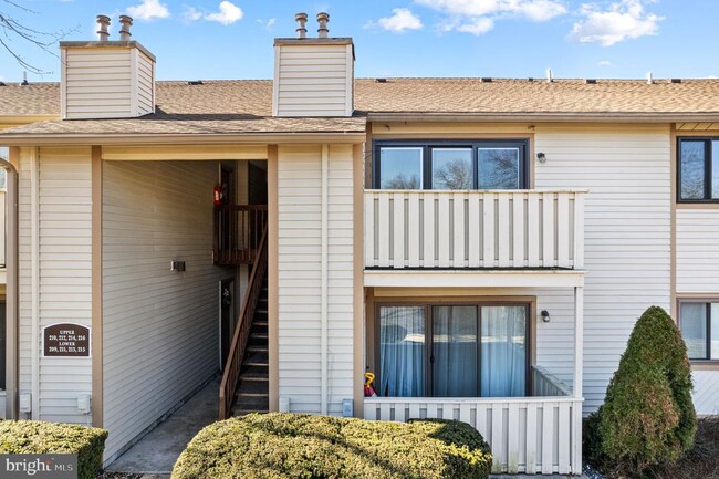 210 Hickory Ct in Lansdale, PA - Building Photo - Building Photo