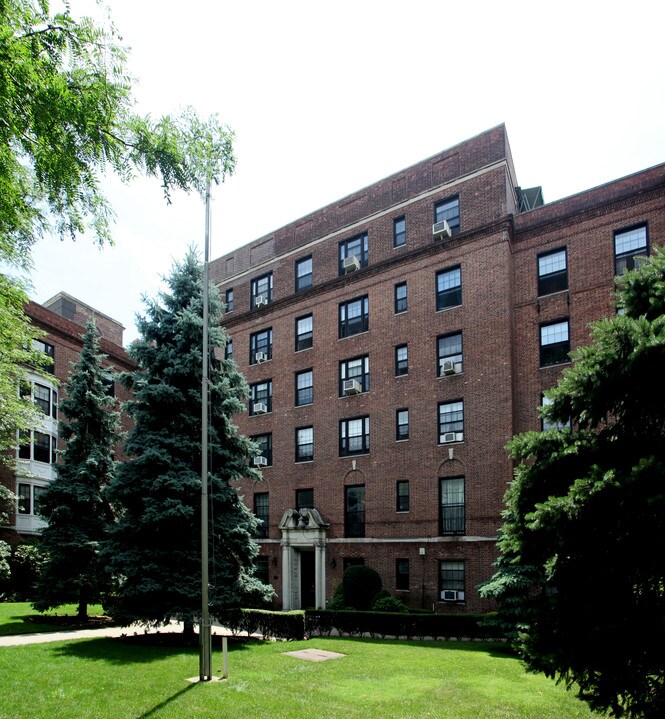 Livingston Apartments in Forest Hills, NY - Building Photo