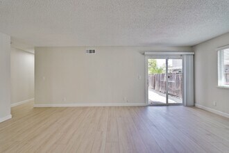 1911 Camden Ave in San Jose, CA - Building Photo - Building Photo