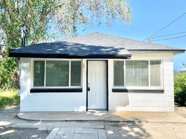 property at 307 N 100 W