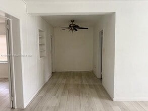 21 Santillane Ave in Coral Gables, FL - Building Photo - Building Photo