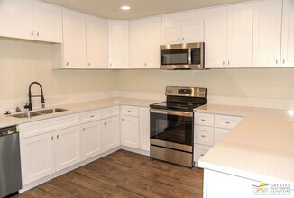 13710 Cuyamaca Dr in Desert Hot Springs, CA - Building Photo - Building Photo
