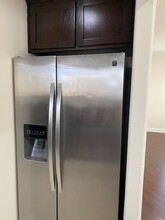 1454 S Cloverdale Ave, Unit 1454.5 in Los Angeles, CA - Building Photo - Building Photo