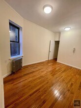 EAST 38 STREET, Unit 3C in New York, NY - Foto de edificio - Building Photo