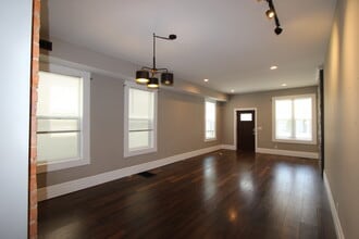164 N 18th St in Columbus, OH - Foto de edificio - Building Photo