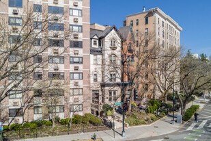 The Windsor in Washington, DC - Building Photo