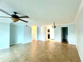 209 Dorchester Square in Lake Mary, FL - Building Photo - Building Photo