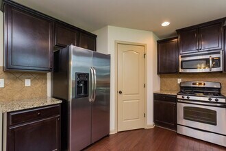 1828 Bridle Rd in Lawrenceville, GA - Building Photo - Building Photo