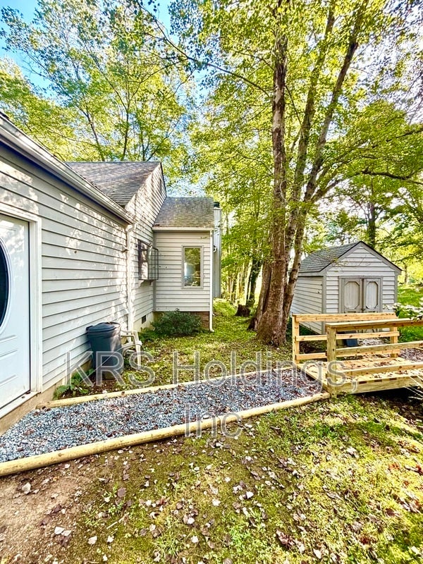 property at 487 Westwood Rd