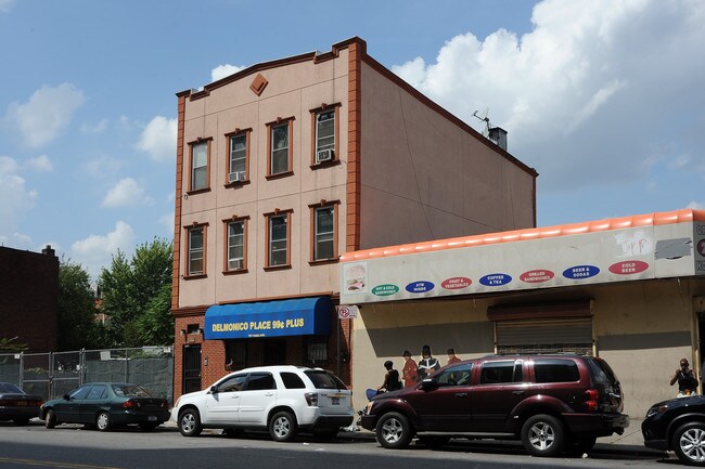 757 Park Ave in Brooklyn, NY - Building Photo - Building Photo