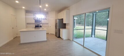 8174 Horsebit Cir in Jacksonville, FL - Building Photo - Building Photo