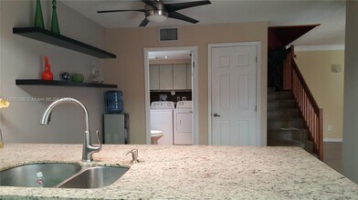 8137 S Coral Cir in North Lauderdale, FL - Building Photo - Building Photo