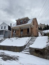 1706 Amanda St in Pittsburgh, PA - Building Photo - Building Photo