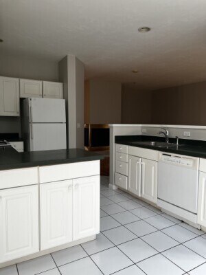 37 Village Dr, Unit 1 in Quincy, MA - Building Photo - Building Photo