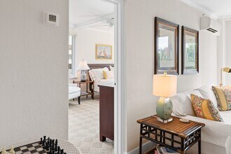 455 Worth Ave in Palm Beach, FL - Building Photo - Building Photo