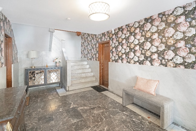 4512 Westminster Pl in St. Louis, MO - Building Photo - Building Photo