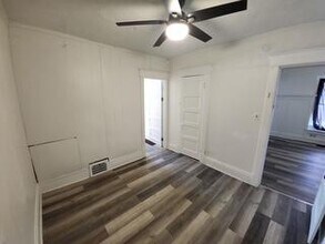 3124 N 33rd St in Milwaukee, WI - Building Photo - Building Photo