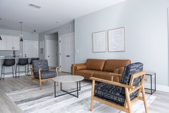 Welcome to our luxurious apartment community in Raleigh, NC - Foto de edificio - Interior Photo