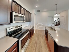 966 Summer Stone Lp in Apopka, FL - Building Photo - Building Photo