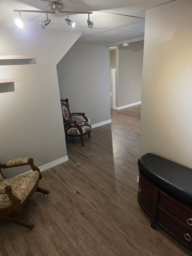 18 Gibbon Dr in Barrie, ON - Building Photo - Building Photo