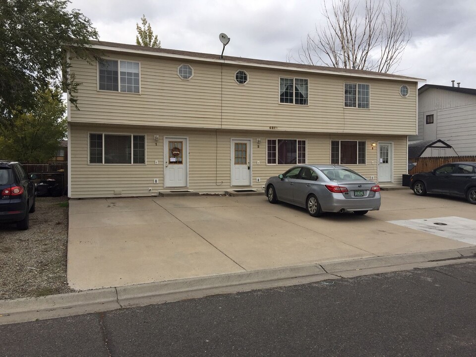 481 1/2 Tracy Dr in Clifton, CO - Foto de edificio