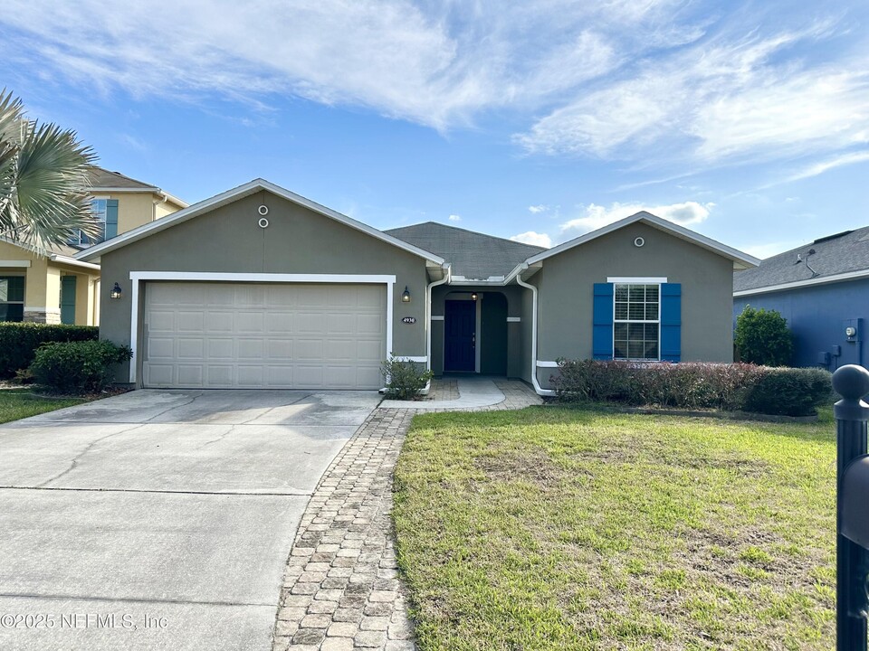 4930 Tiger Lily Ln in Jacksonville, FL - Building Photo